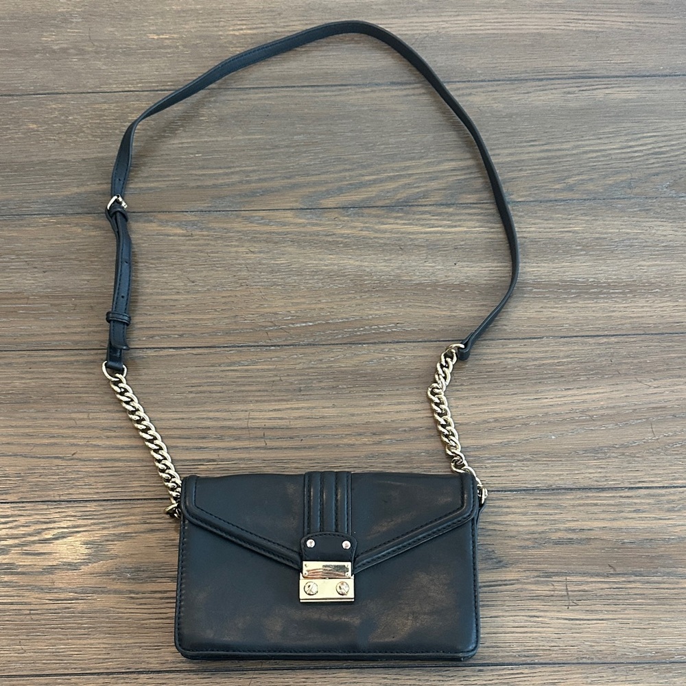 Saks Fifth Avenue Black Crossbody Bag with Gold Chain